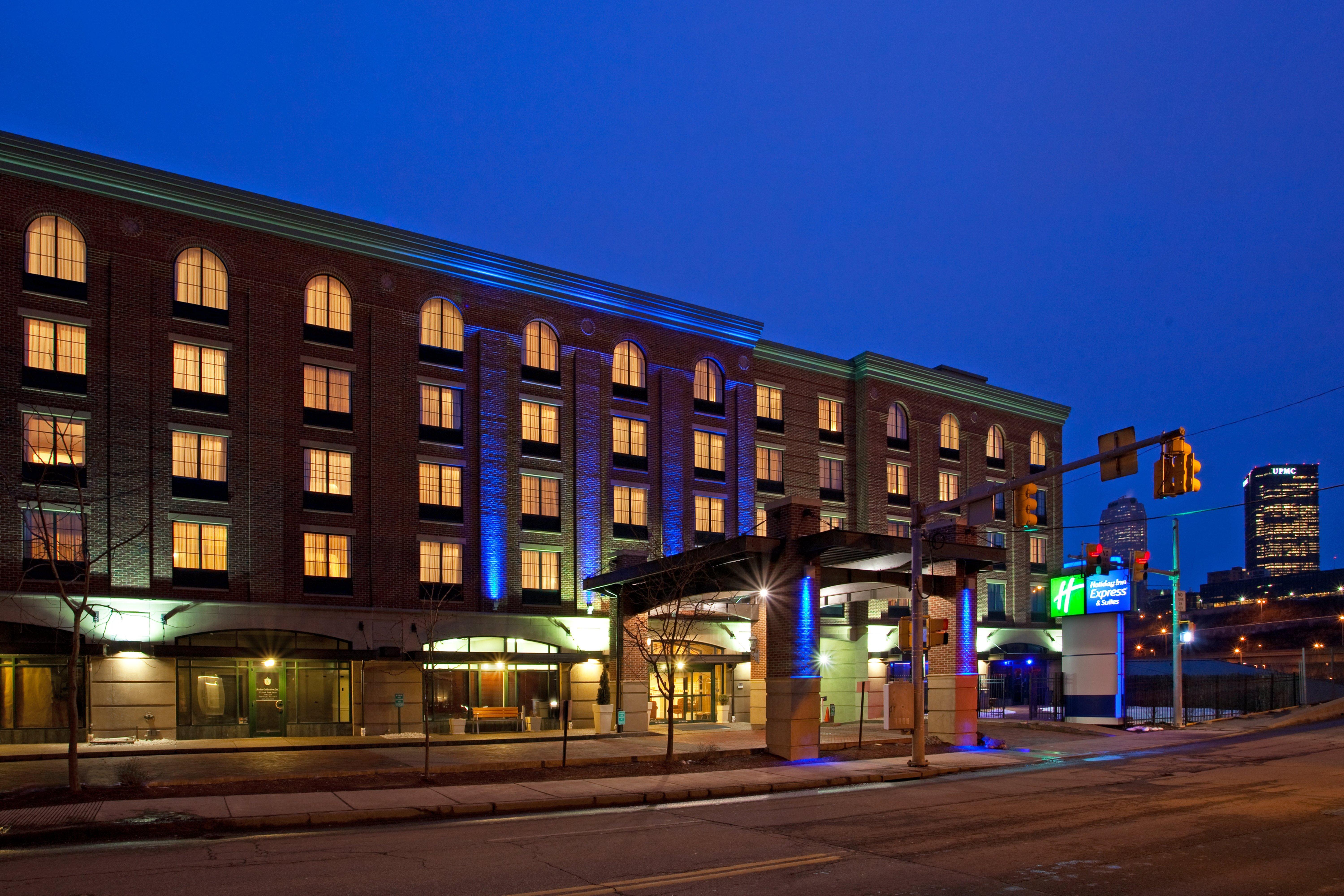 Holiday Inn Express Hotel & Suites Pittsburgh-South Side By Ihg מראה חיצוני תמונה