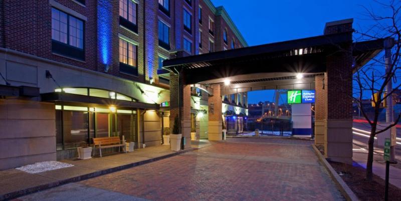 Holiday Inn Express Hotel & Suites Pittsburgh-South Side By Ihg מראה חיצוני תמונה